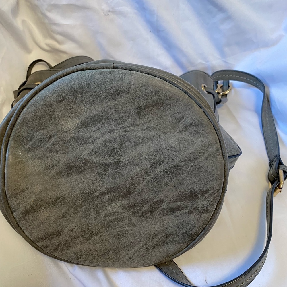 Gray Leather Drawstring Closure Shoulder Purse - image 8